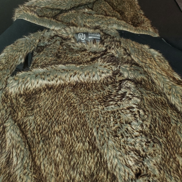 Numero faux fur lined hoodie - Picture 3 of 4